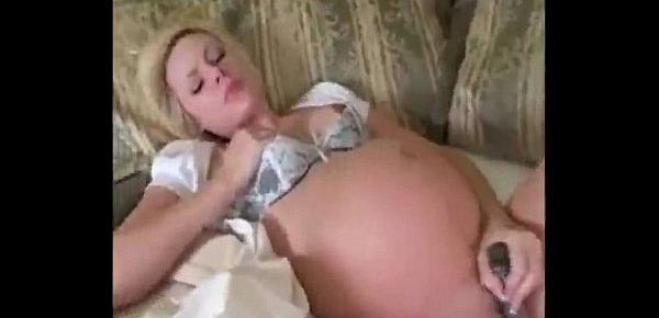  Beautiful Pregnant Madison Mason early morning squirt - Pornhubcom